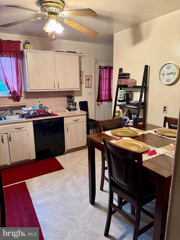 1317 GARFIELD DR, Dover, DE 19901