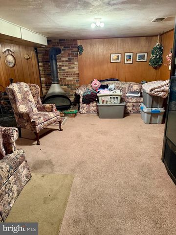 1317 GARFIELD DR, Dover, DE 19901