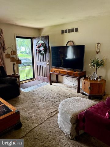 1317 GARFIELD DR, Dover, DE 19901