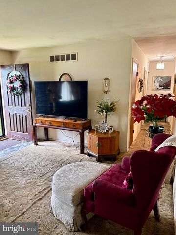 1317 GARFIELD DR, Dover, DE 19901