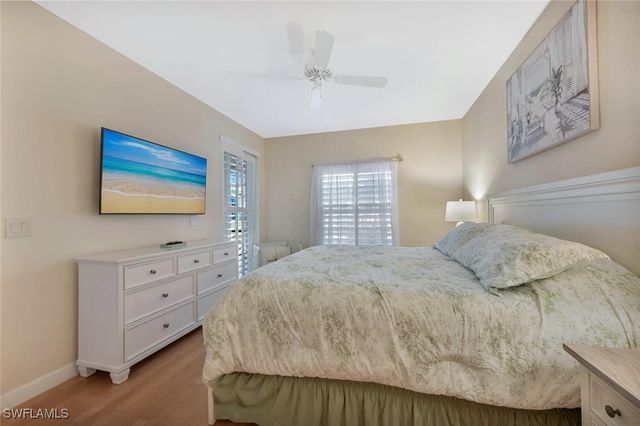 818 Tanbark DR 103, Naples, FL 34108