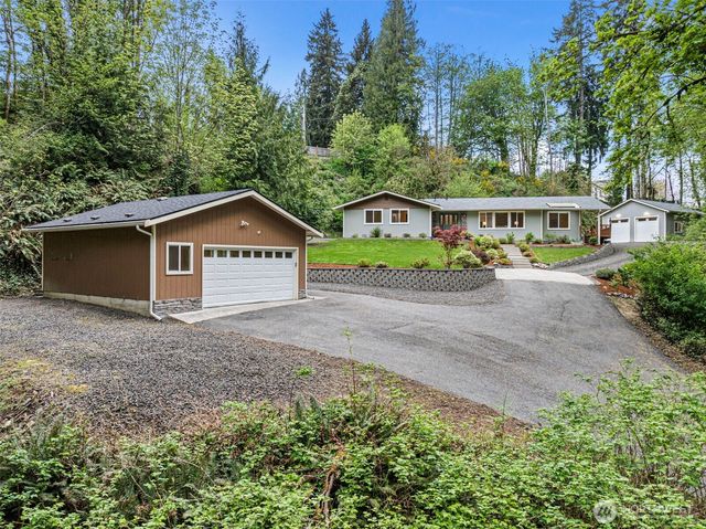 1108 Olney Avenue E, Port Orchard, WA 98366