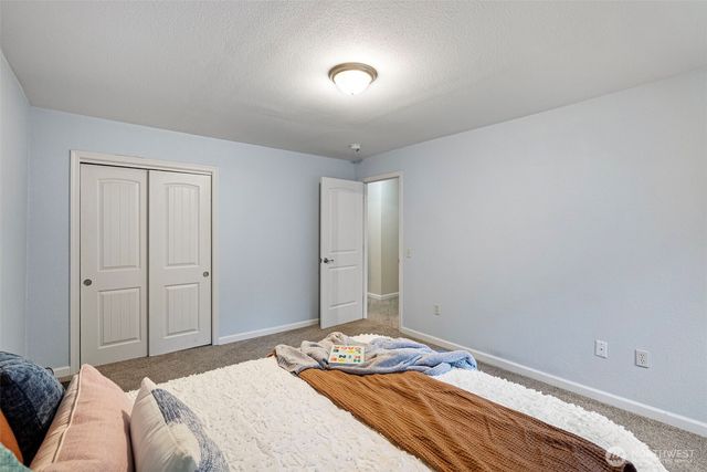 1108 Olney Avenue E, Port Orchard, WA 98366