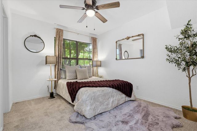 5321 Pocassett Drive, Arlington, TX 76018