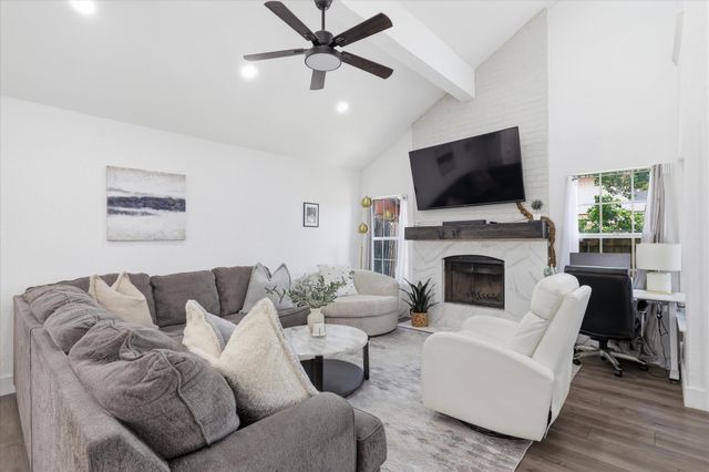 5321 Pocassett Drive, Arlington, TX 76018