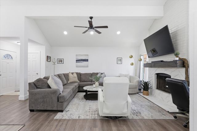 5321 Pocassett Drive, Arlington, TX 76018