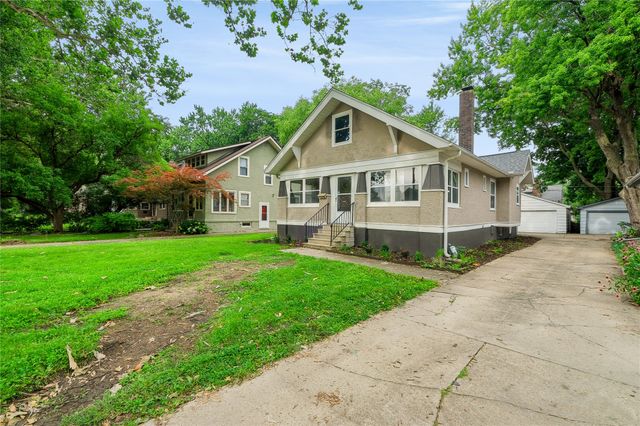 1338 45th Street, Des Moines, IA 50311