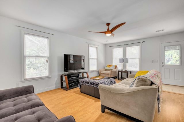 5406 Bolm RD, Austin, TX 78721