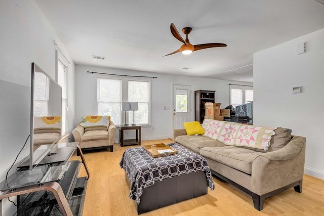 5406 Bolm RD, Austin, TX 78721
