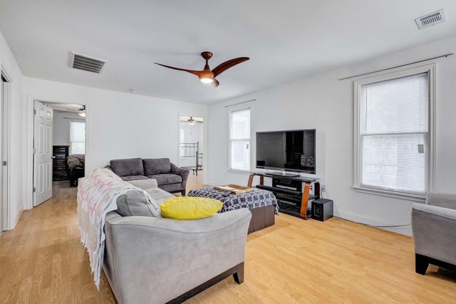 5406 Bolm RD, Austin, TX 78721