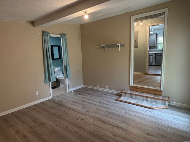 104 S Cone, Searcy, AR 72143