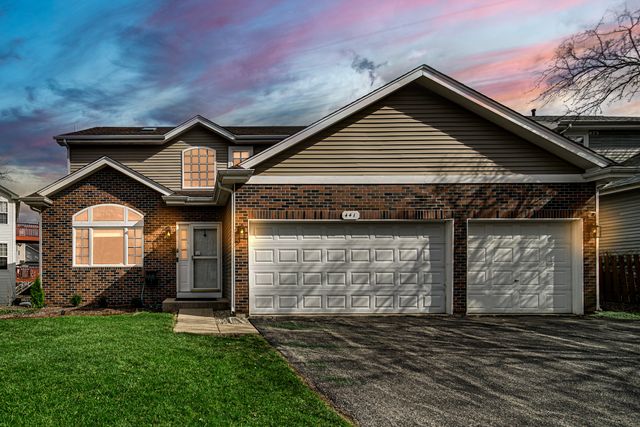 441 N Crooked Lake Lane, Lindenhurst, IL 60046