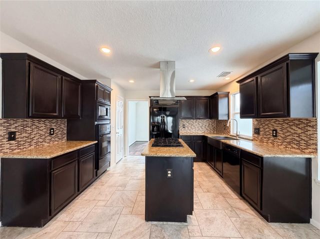 5807 Windsong Trail, Houston, TX 77084