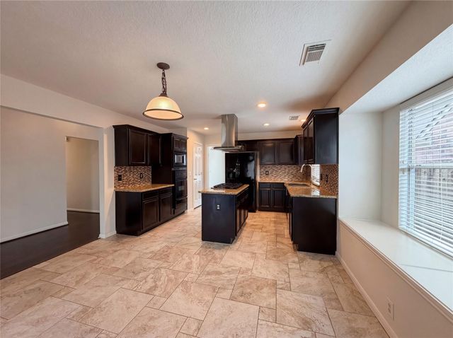 5807 Windsong Trail, Houston, TX 77084