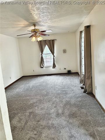 12240 Coal River Road, St Albans, WV 25177