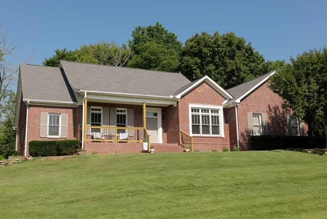 134 Spring Lake Drive, Dunlap, TN 37327