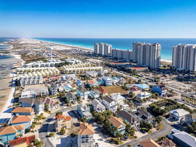 1421 Sonata Court, Navarre, FL 32566