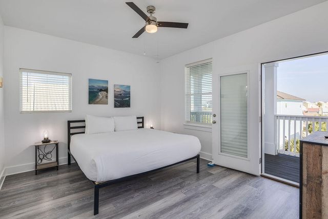 1421 Sonata Court, Navarre, FL 32566