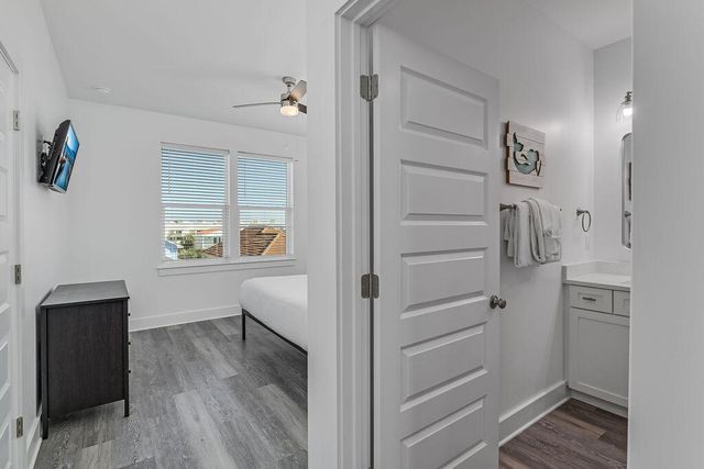 1421 Sonata Court, Navarre, FL 32566