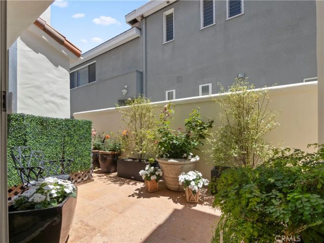 300 S Bay Front, Newport Beach, CA 92662