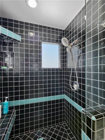 300 S Bay Front, Newport Beach, CA 92662