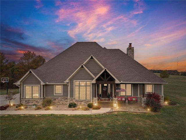 24992 CR 234 Road, Carrollton, MO 64633