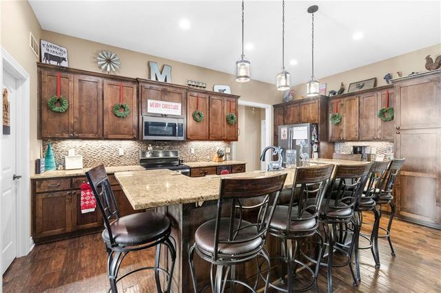 24992 CR 234 Road, Carrollton, MO 64633