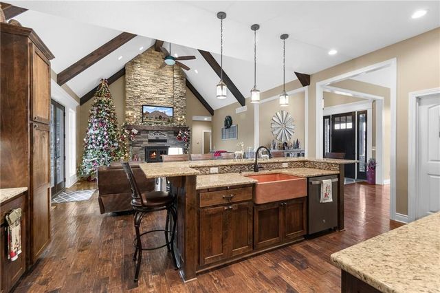 24992 CR 234 Road, Carrollton, MO 64633