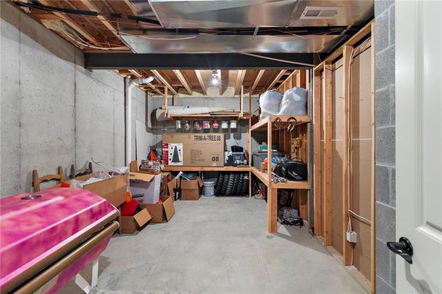 24992 CR 234 Road, Carrollton, MO 64633