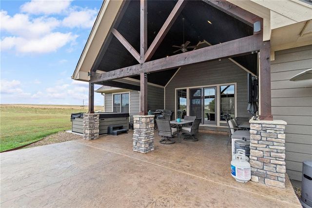 24992 CR 234 Road, Carrollton, MO 64633