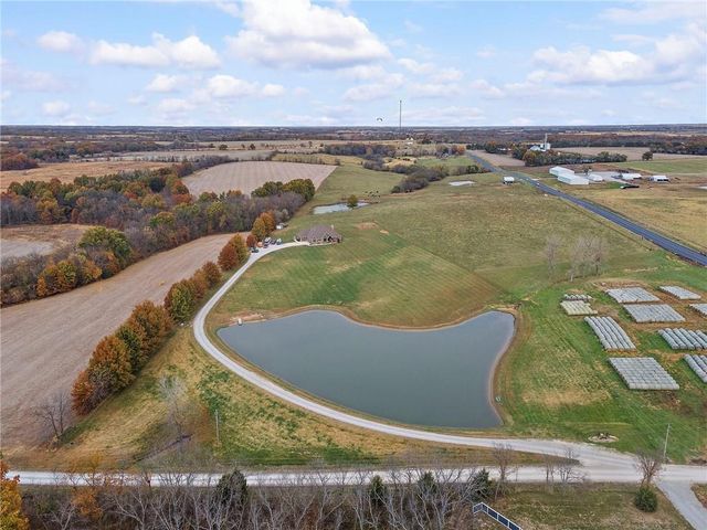 24992 CR 234 Road, Carrollton, MO 64633