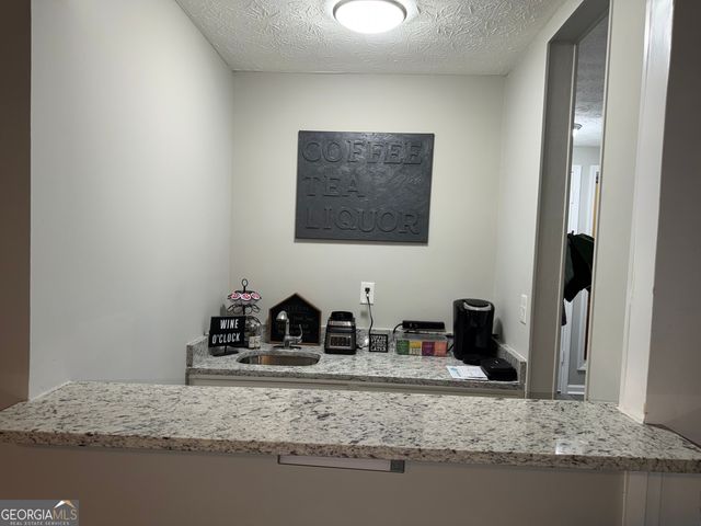 378 Park Ridge Circle, Riverdale, GA 30274