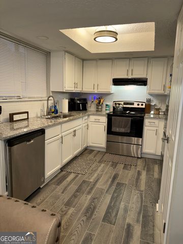 378 Park Ridge Circle, Riverdale, GA 30274