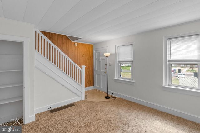 207 NEW JERSEY RD, Brooklawn, NJ 08030