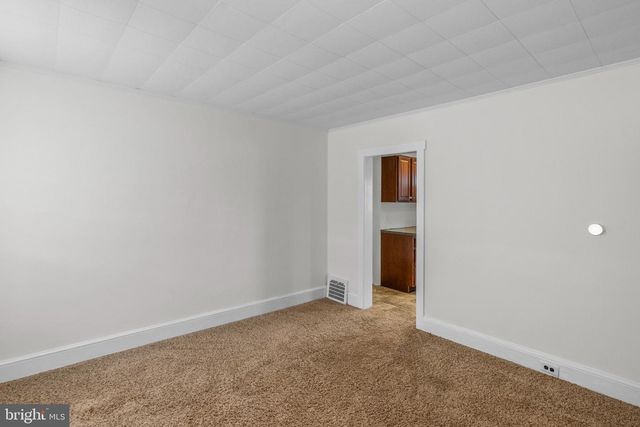 207 NEW JERSEY RD, Brooklawn, NJ 08030
