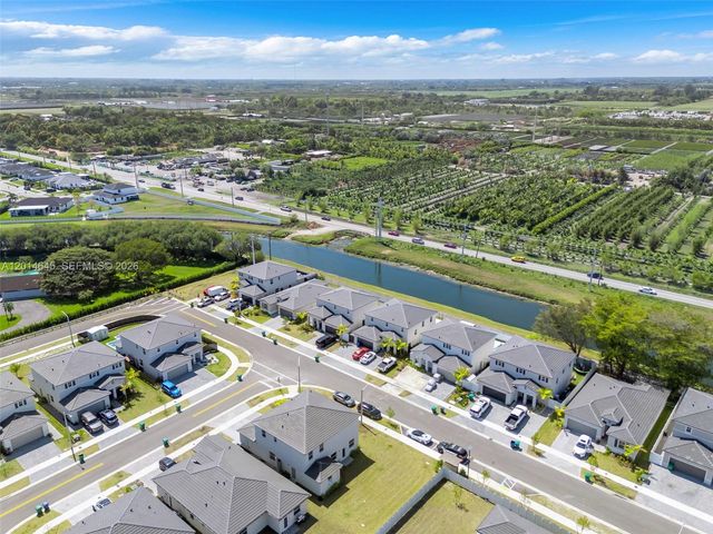 13629 SW 186th Ln, Miami, FL 33177