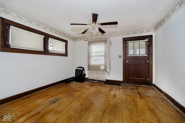 1075 E Hanna Avenue, Indianapolis, IN 46227