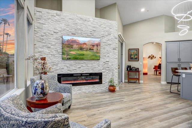 11818 E Del Timbre Drive, Scottsdale, AZ 85259