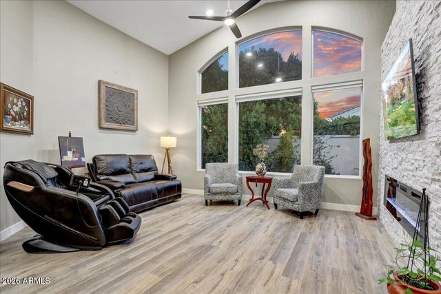 11818 E Del Timbre Drive, Scottsdale, AZ 85259