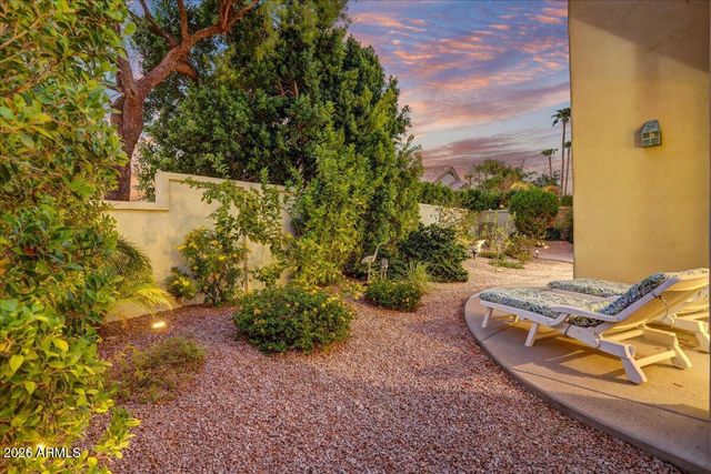 11818 E Del Timbre Drive, Scottsdale, AZ 85259