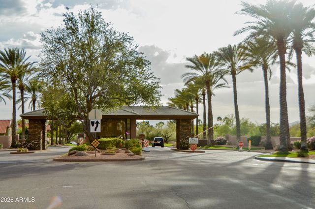 11818 E Del Timbre Drive, Scottsdale, AZ 85259