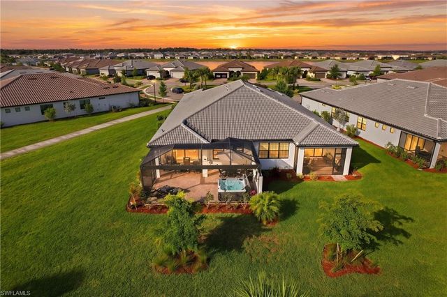 3520 Stoneville DR, Alva, FL 33920