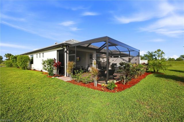 3520 Stoneville DR, Alva, FL 33920
