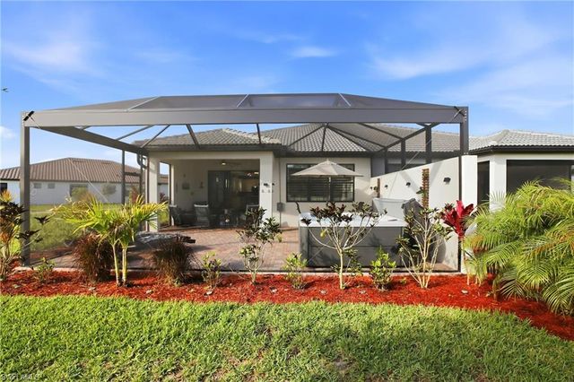 3520 Stoneville DR, Alva, FL 33920