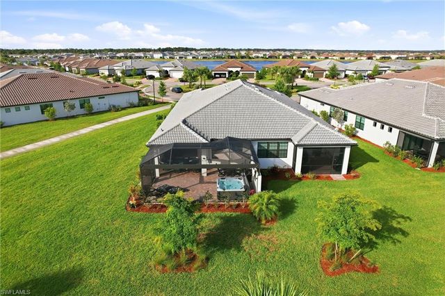 3520 Stoneville DR, Alva, FL 33920