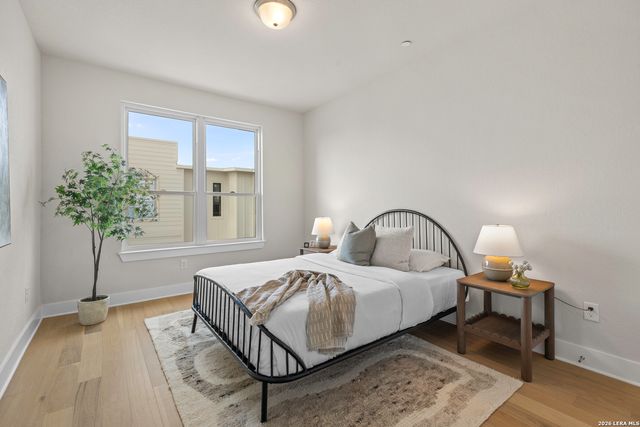 543 McMonigal Pl Bldg 1, San Antonio, TX 78210