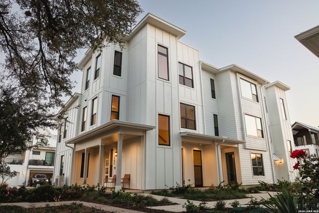 543 McMonigal Pl Bldg 1, San Antonio, TX 78210