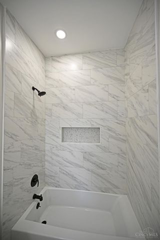 925 State Avenue, Cincinnati, OH 45204