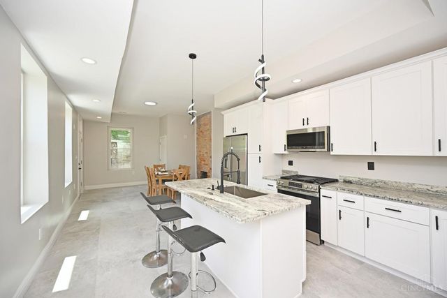 925 State Avenue, Cincinnati, OH 45204