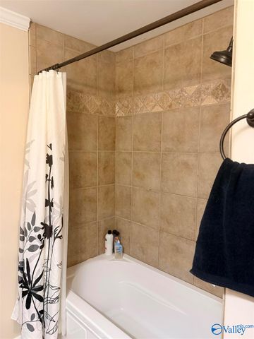 190 Stardust Drive, Boaz, AL 35956